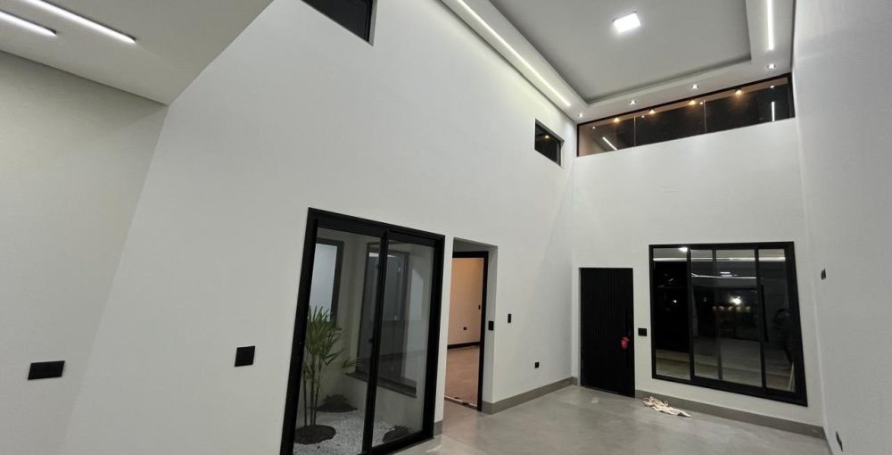 05 SALA